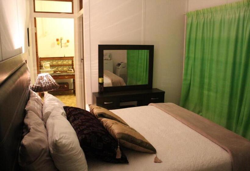 Kameel Rust And Vrede B & B And Camping