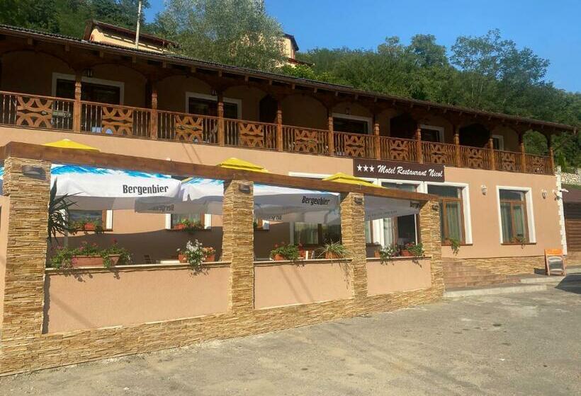 Motel Restaurant Nicol Armenis