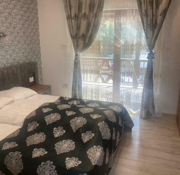 Motel Restaurant Nicol Armenis