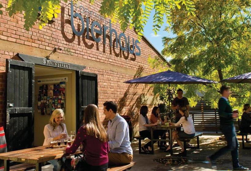 Пансион Adelaide Hills Escape