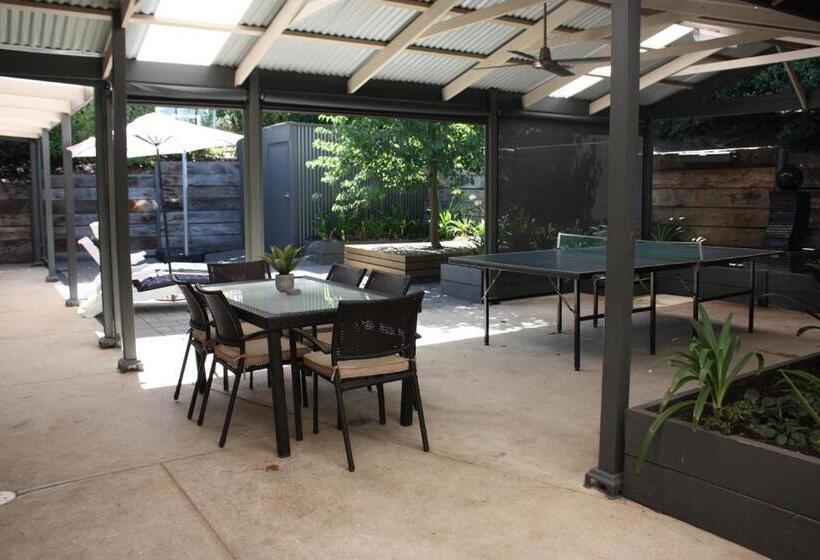 Пансион Adelaide Hills Escape