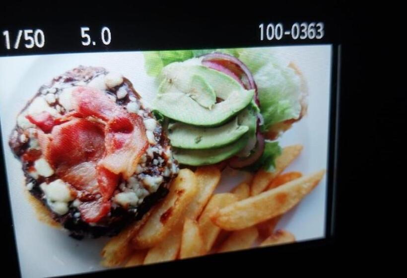 膳宿费 Arkenstone Frys Guesthouse