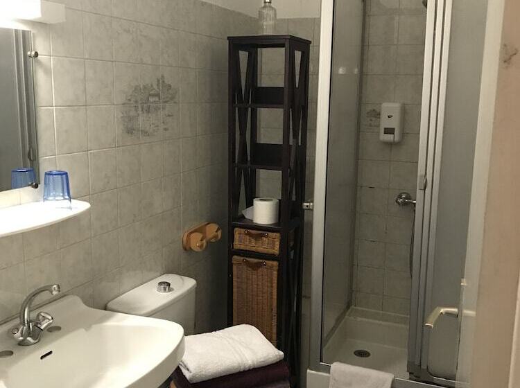 פנסיון Auberge Du Camfrout