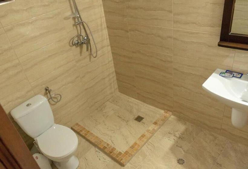 بنسيون Casa Valea Cernei