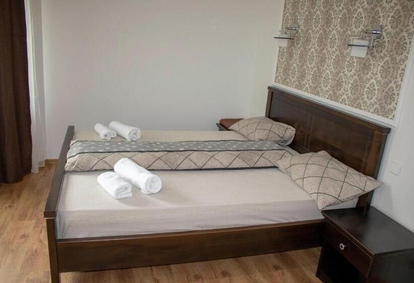 بنسيون Casa Valea Cernei