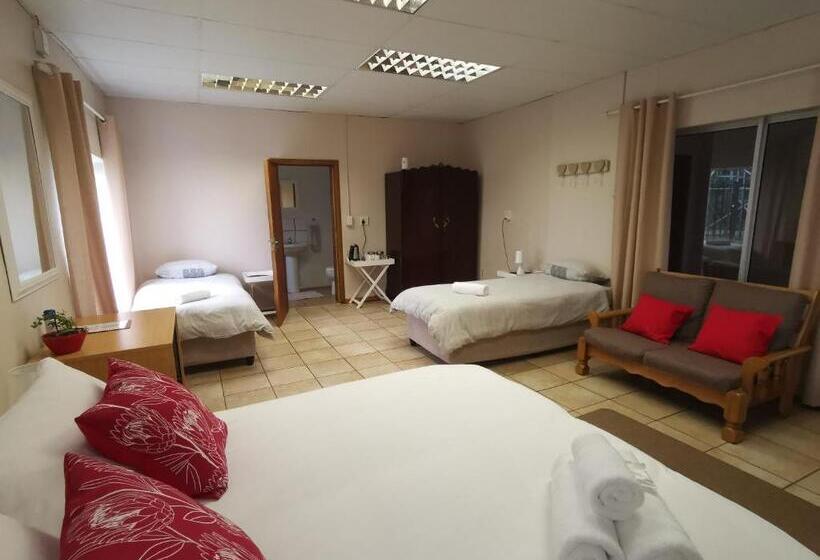 פנסיון En Route Guest House