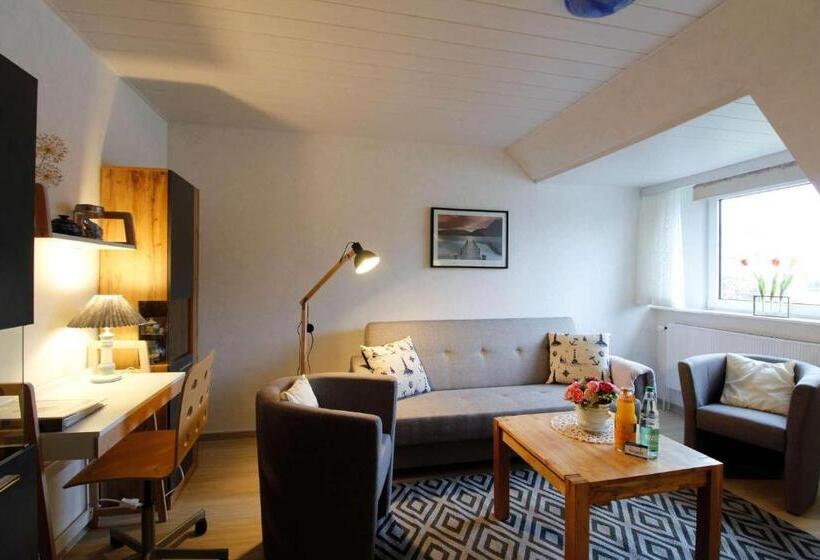 ペンション Ferienwohnungfloppyhansiog3