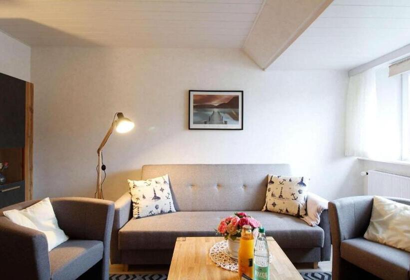 ペンション Ferienwohnungfloppyhansiog3