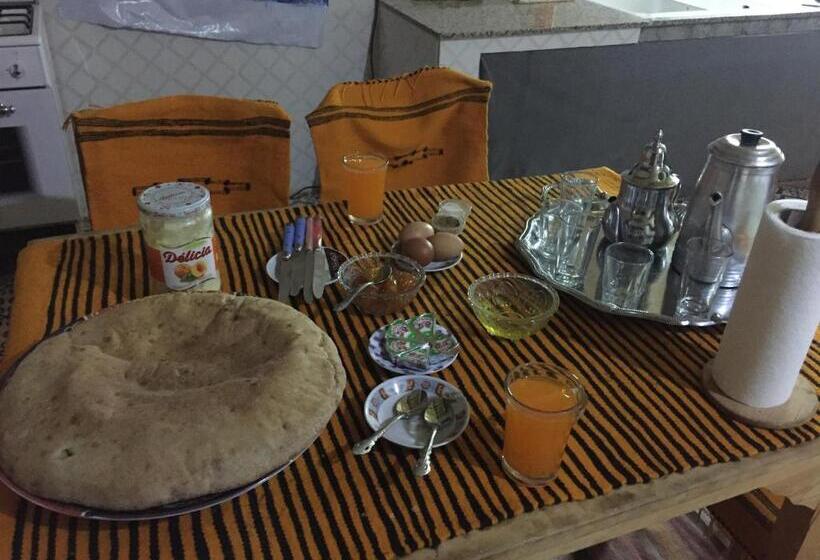 پانسیون Gîte D étape Traditionnel Berbère