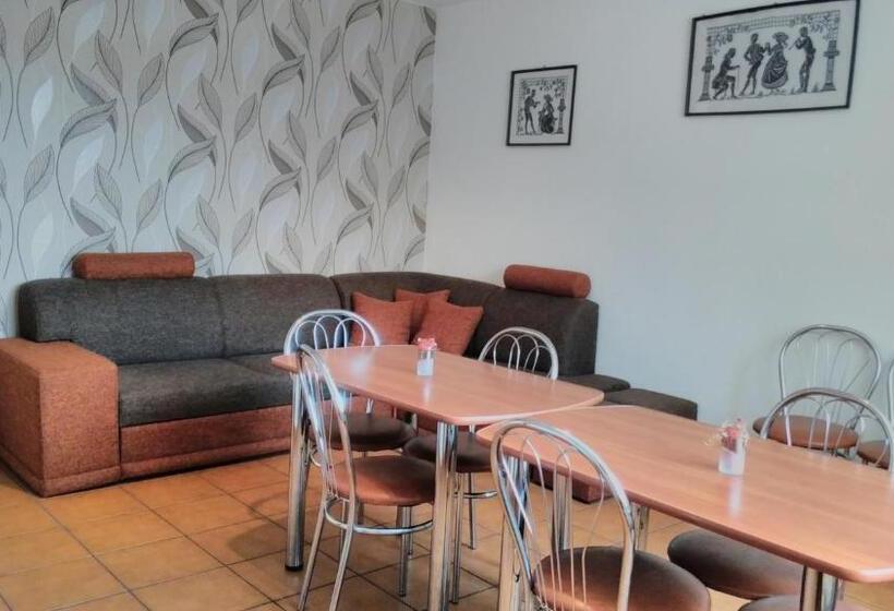 펜션 Guest House Kovalik