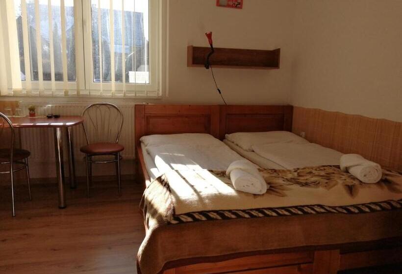 펜션 Guest House Kovalik