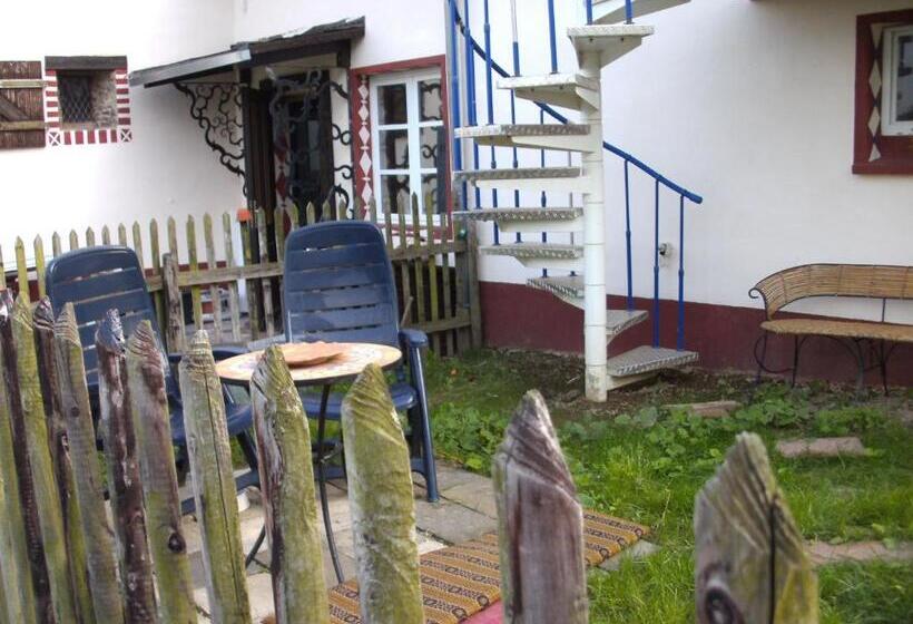 بنسيون Haus Klara