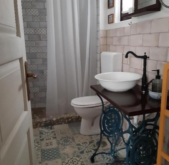 بنسيون Kiskemence Vendégház Szatta