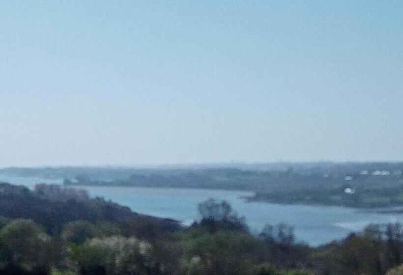 بنسيون Le Rocher Du Samoyède