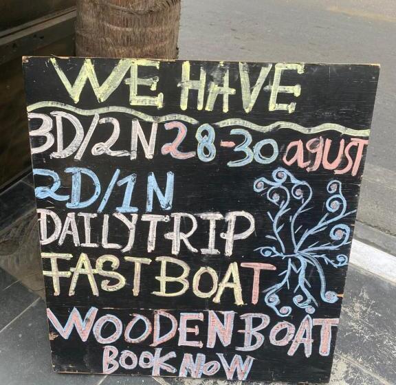 膳宿费 Mahoni Guest House