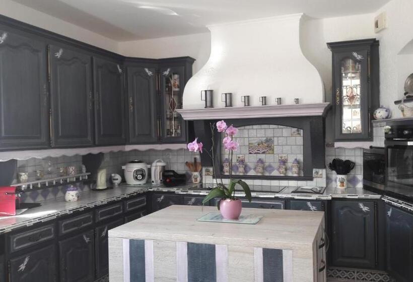 بنسيون Maison D Hôtes Salvatrice