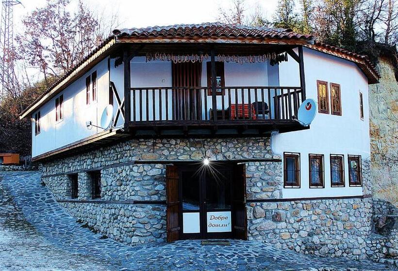 פנסיון Melnik Pyramids Guesthouse