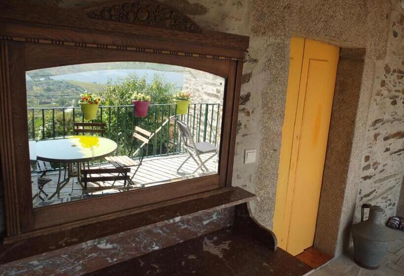 ペンション Mesao Provesende