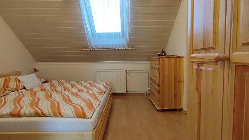 ペンション Penzión Veperec