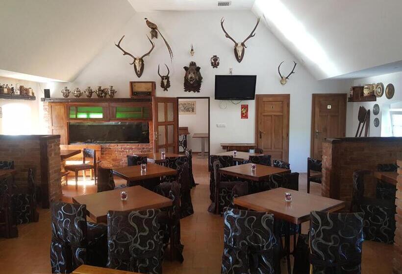 פנסיון Penzion Na Statku Březová