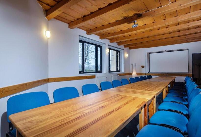 ペンション Penzion Za Mlynom