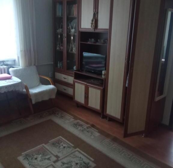 膳宿费 Privat Ludmila