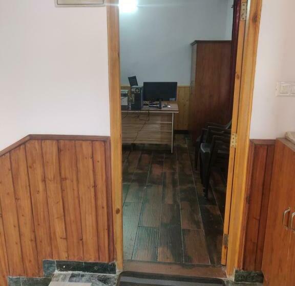 ペンション Ransaar Valley Homestay