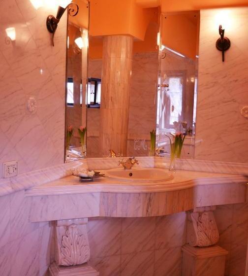 פנסיון Villa Castelul Maria