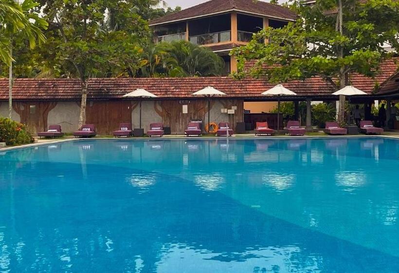 Plumeria Lake Resort & Spa, By Zaahrah Hotels And Resorts