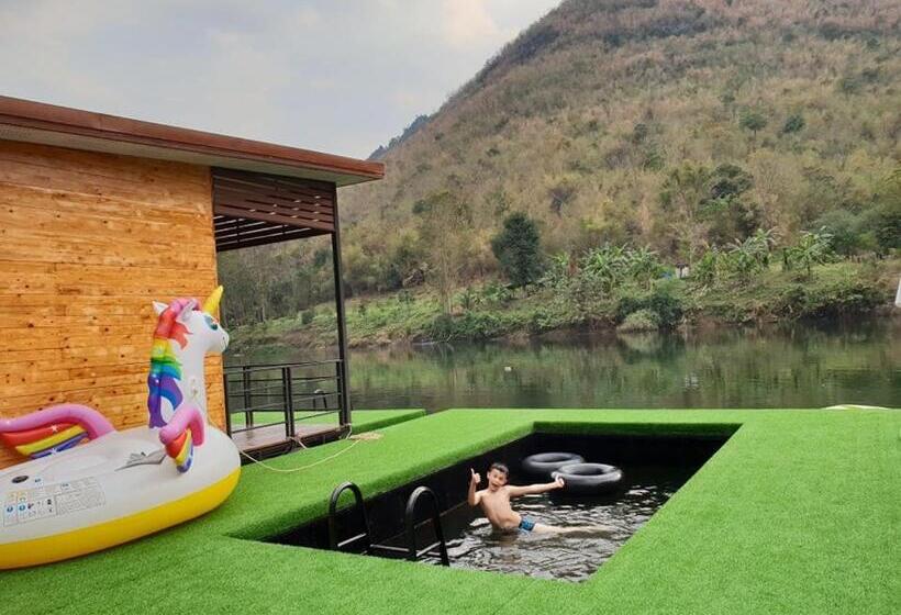 אתר נופש Baan Krupong