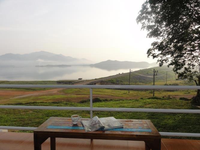 渡假胜地  Chomdao Baan Manisa