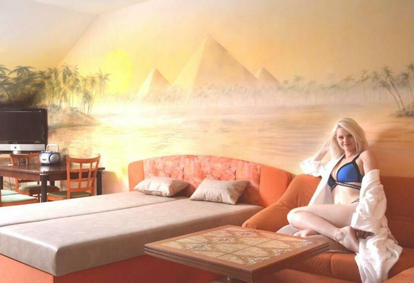 منتجع Wellness Club Zlatý Lev