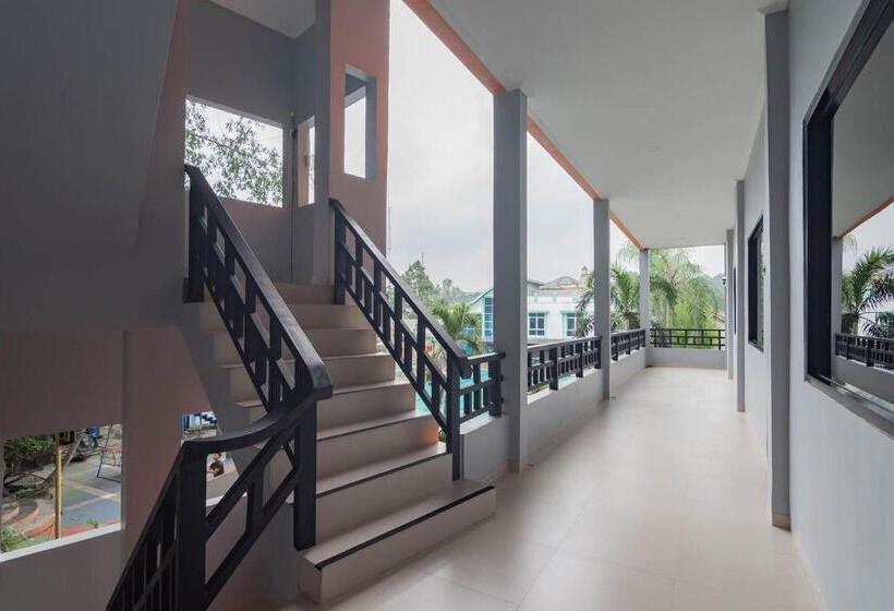 Urbanview Hotel Sagara Bogor