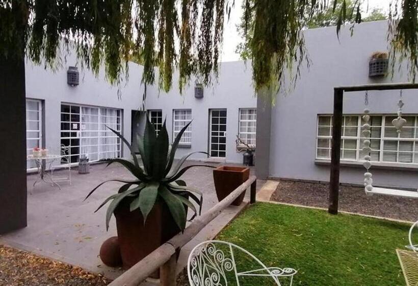 Wildebeespan Bed And Breakfast