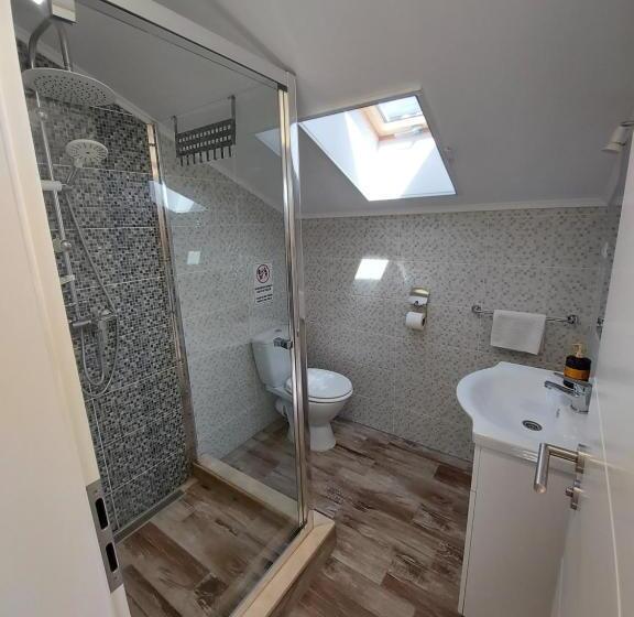 پانسیون Kevin&jessica Rooms
