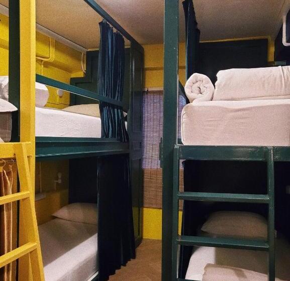 فندق صغير Eden Hotel Bangsean