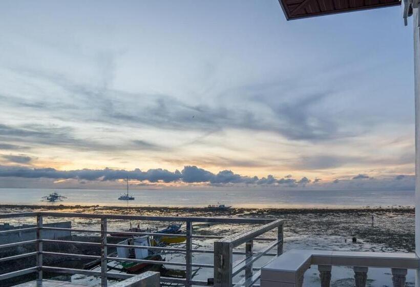 Общежитие Kellocks  Seaview Apartelle