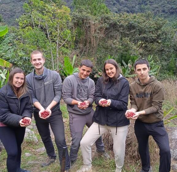 호스텔 Lia B&b Lucmabamba