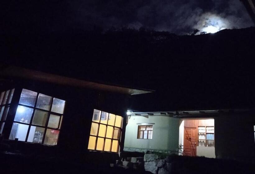 호스텔 Lia B&b Lucmabamba