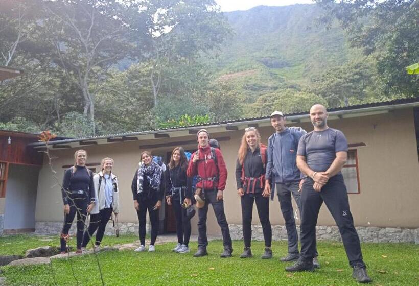 호스텔 Lia B&b Lucmabamba