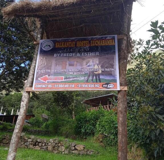 호스텔 Lia B&b Lucmabamba