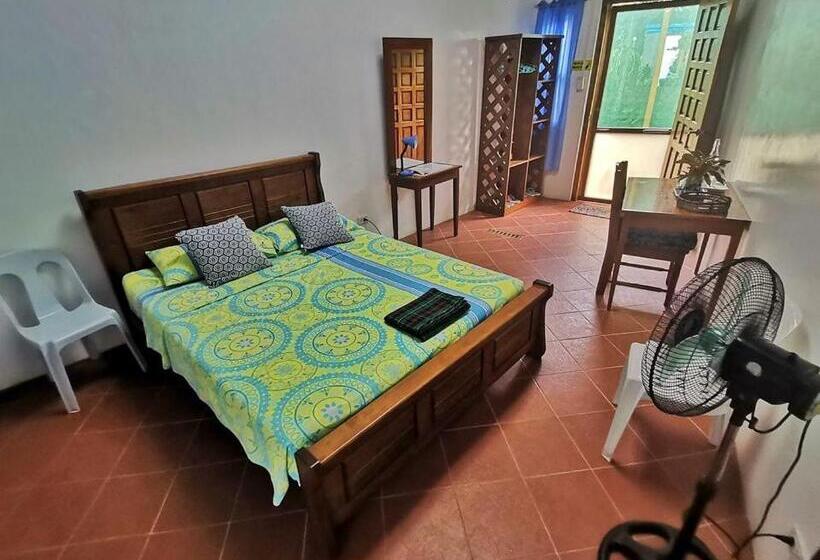 هاستل Mirisbiris Garden And Nature Center