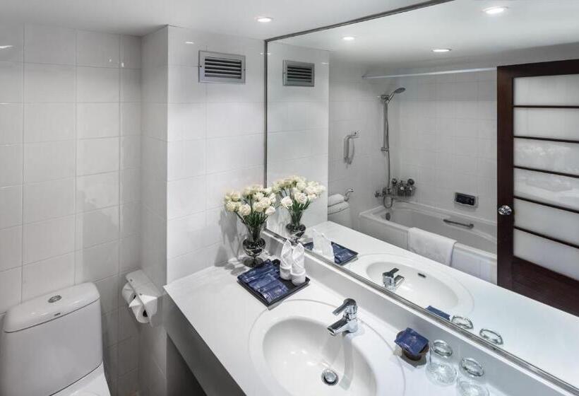 Alpine Golf Resort Chiangmai