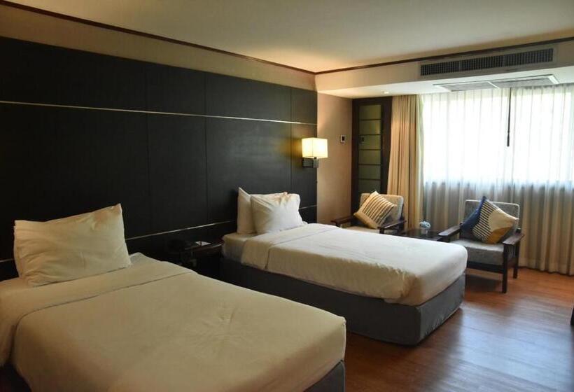 Alpine Golf Resort Chiangmai