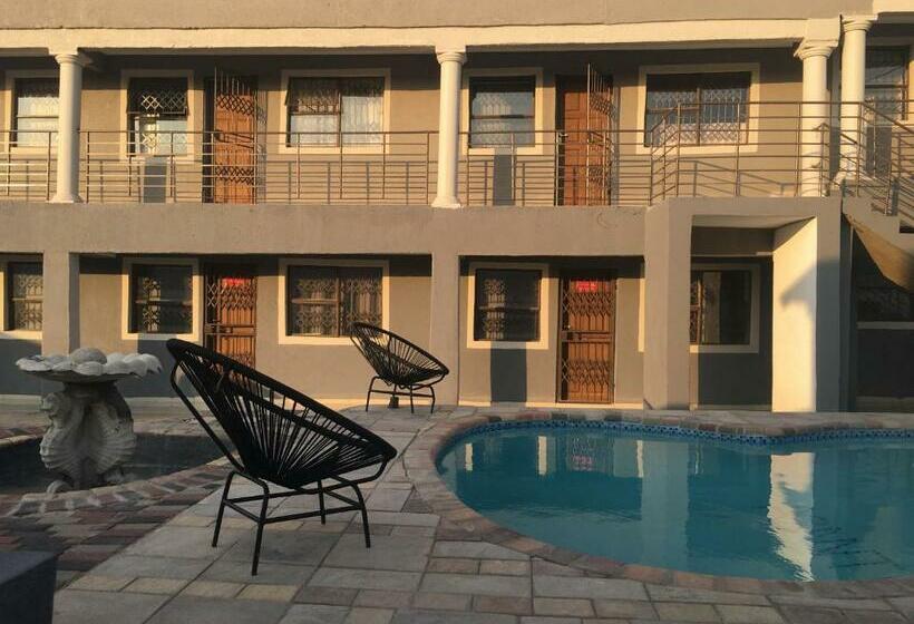 Asante’s Guest House