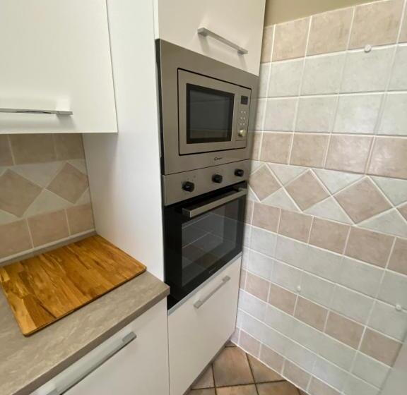 B&b Ares Castel Baronia