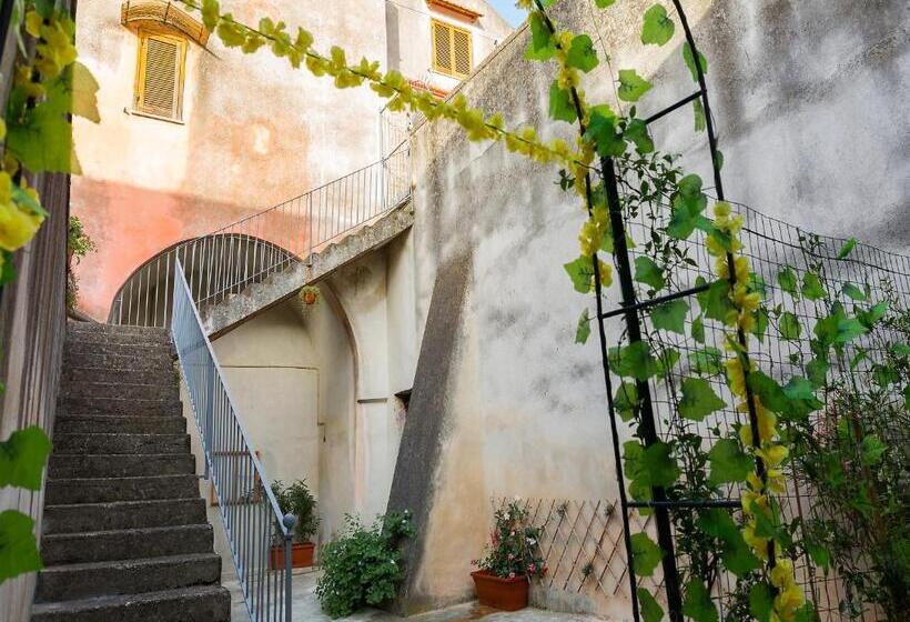 住宿加早餐  Al Vicolo Stretto