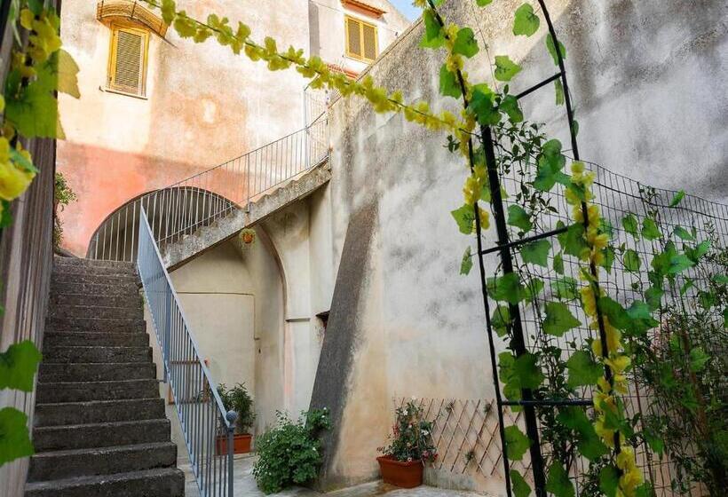 住宿加早餐  Al Vicolo Stretto