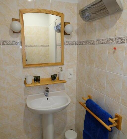 住宿加早餐  Au Chiron