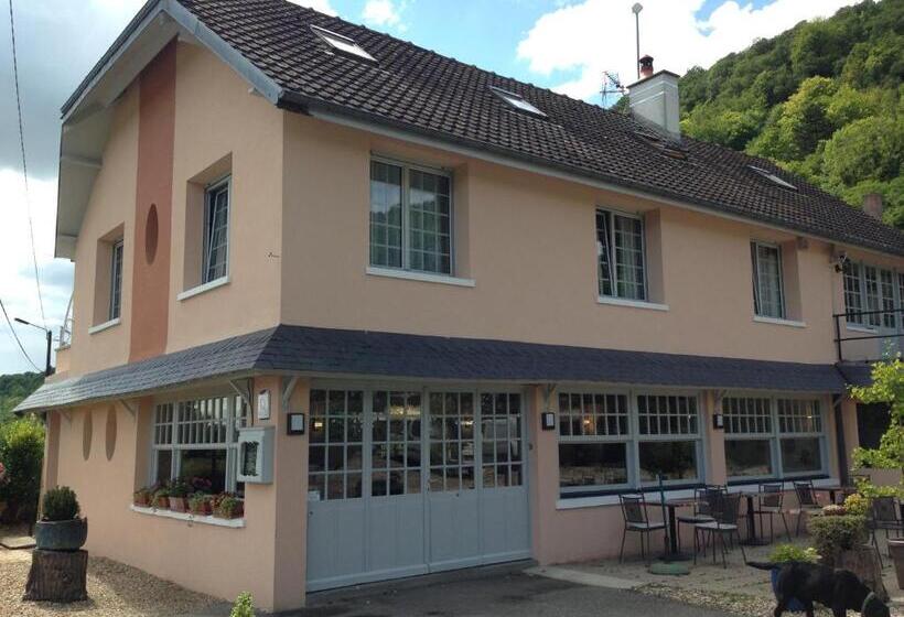 مبيت وإفطار Auberge De La Roque